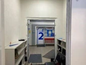 Нежилое здание, площадью 1 678,2 кв.м. и земельный участок площадью 2 761 +/-18 кв.м., расположенные по адресу: Свердловская область, г. Екатеринбург, ул. Красноармейская, д. 27